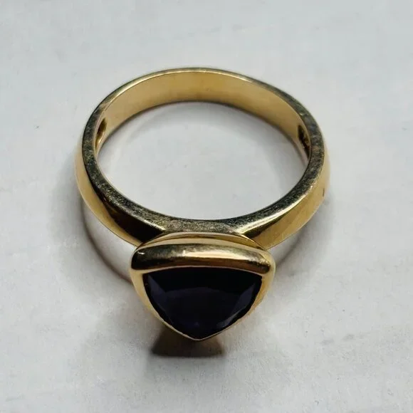 ⛔️SOLD⛔️Signed 14K FP Trillion-Cut Amethyst Triangle Ring Size 7 - Picture 6 of 10